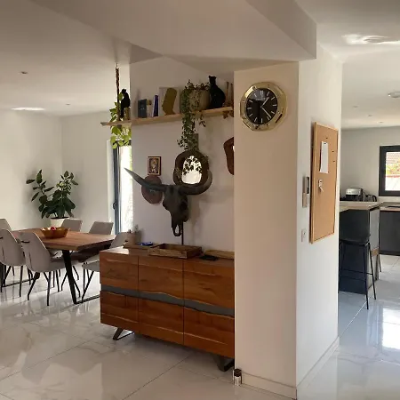 Maison Lyon 8 Jardin Parking Independant Sur Demande فيلة *